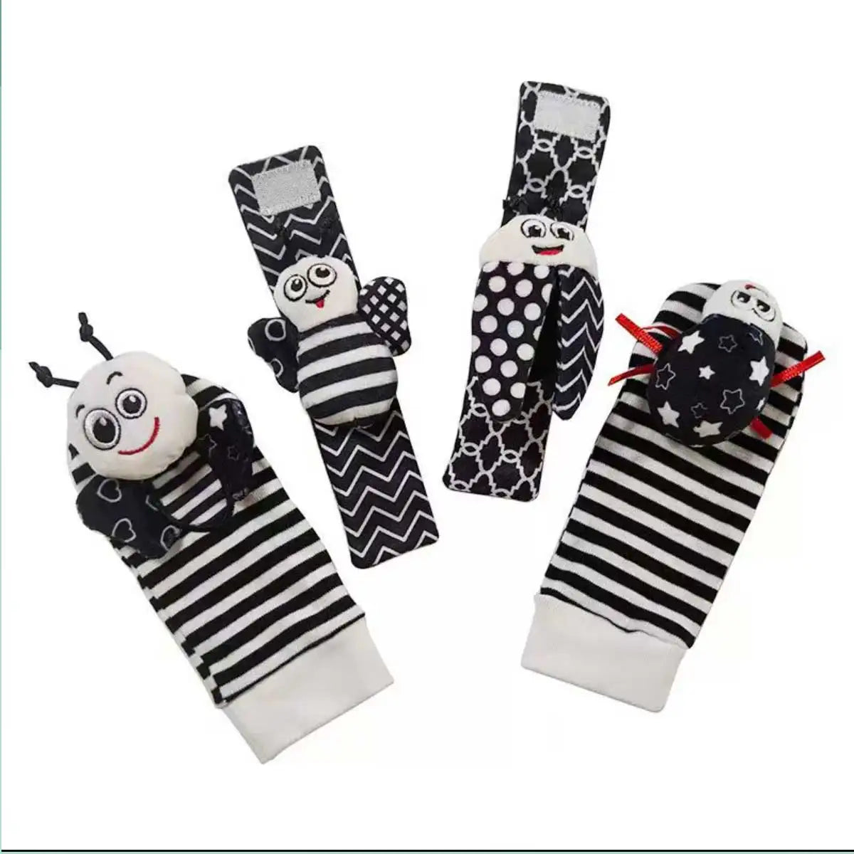 4pcs Baby Rattle / Cute Stuffed Animals Wrist Rattle  Socks 0~24 Months for Infant Boy Girl