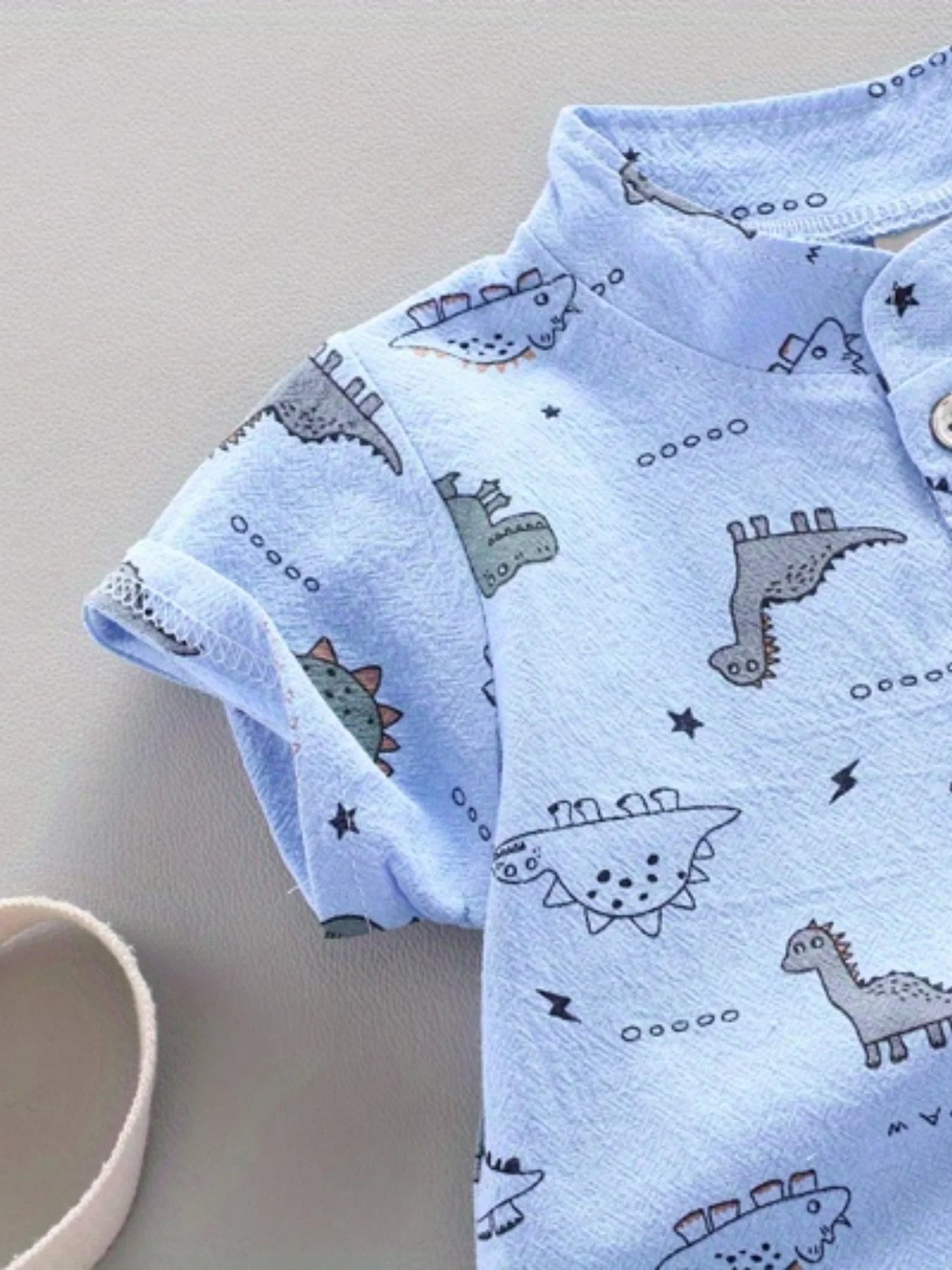 Infant and toddler summer full print dinosaur pattern short sleeved shorts set