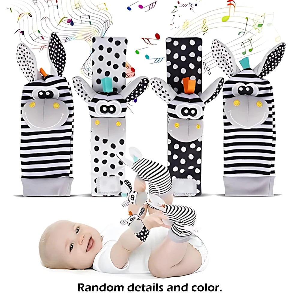 4pcs Baby Rattle / Cute Stuffed Animals Wrist Rattle  Socks 0~24 Months for Infant Boy Girl
